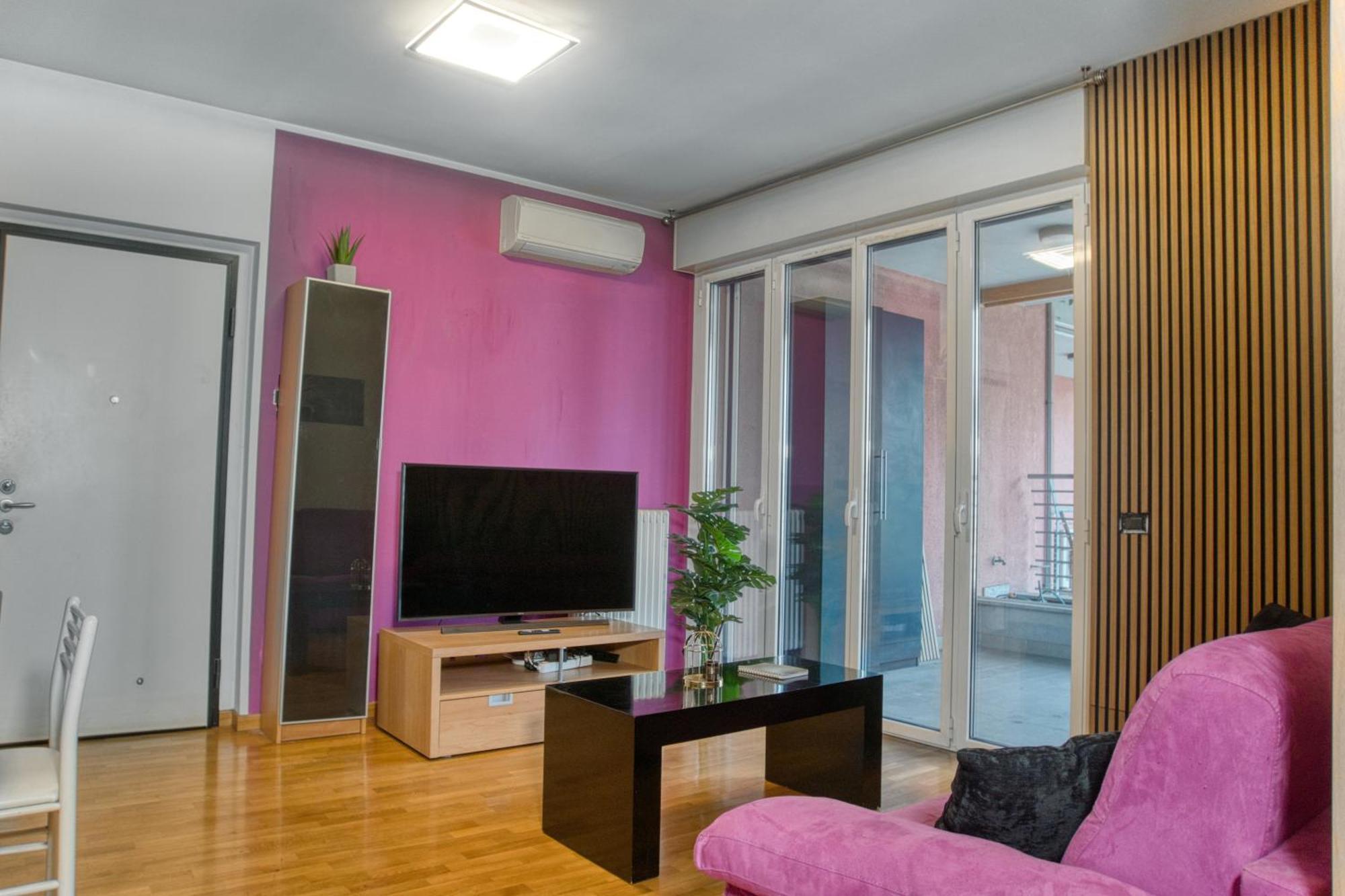 Appartement Cozy And Charming 2-bedroom In Isola With Big Terrace
